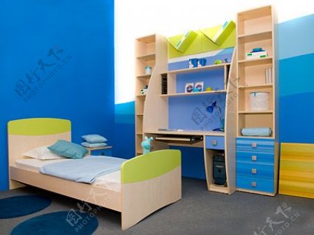 蓝色儿童的房间图片素材