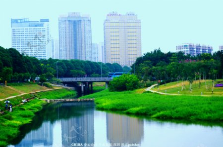 城市生态河流景观图片