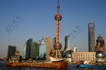 上海建筑的制高点浦东陆家嘴图片