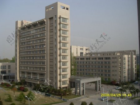 江苏大学实验楼图片