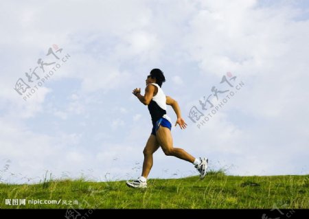 跑步训练图片