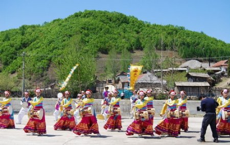 民族特色舞蹈象帽舞朝鲜族舞蹈民族文化民族艺术图片