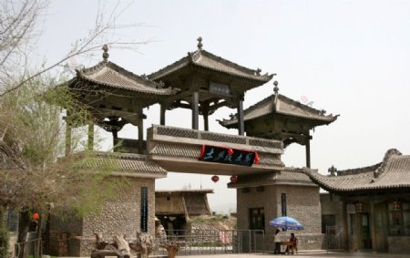 青海土族村图片
