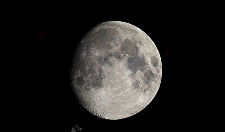 11月的月亮图片