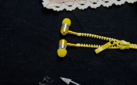 拉链耳机耳机黄色摄影J图片