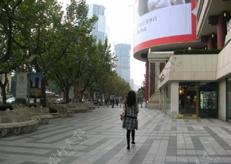上海商城门前图片