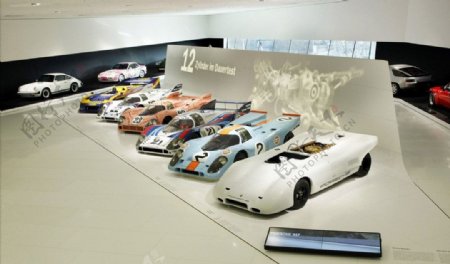 法拉利赛车模型图片