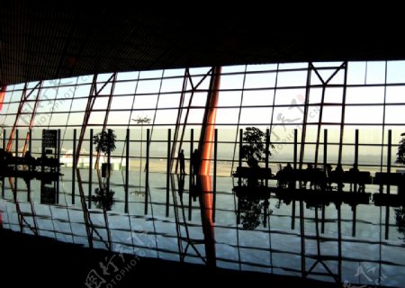 诺曼福斯特北京t3航站楼内景图片