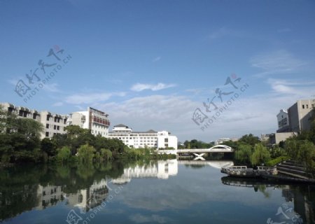 桂林山水榕湖风光图片