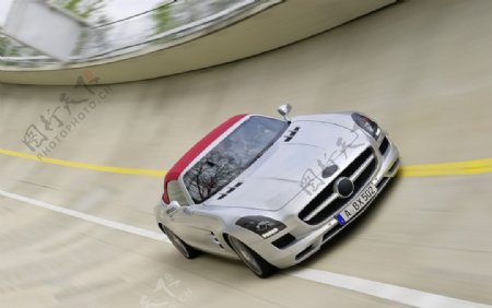 奔驰奢侈AMG豪华跑车图片
