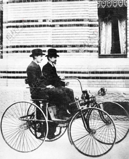 迈巴赫历史最初车型图片
