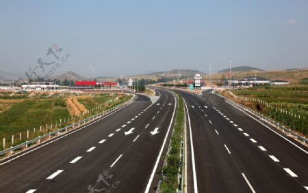 辽宁朝黑高速公路图片