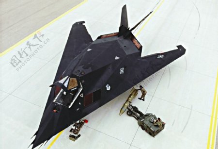 F117隐形战斗机图片