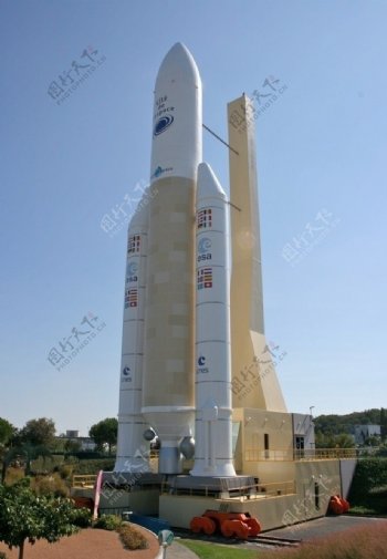 阿丽亚娜5型火箭图片