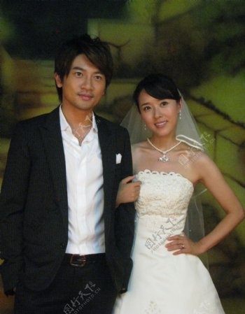 苏有朋颜丹晨电影四个丘比特剧照结婚图片