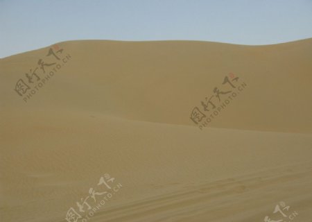 库布齐沙漠响沙湾图片