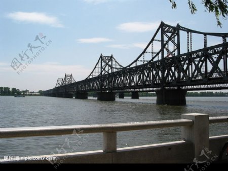 丹东江桥图片