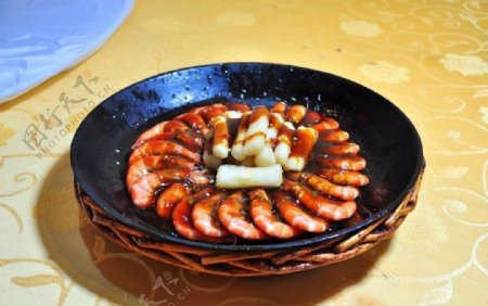 平锅烧汁大虾图片