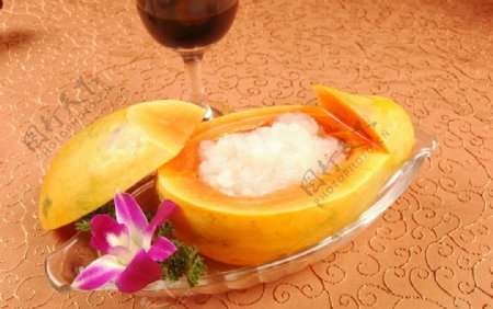 木瓜椰浆炖雪蛤图片