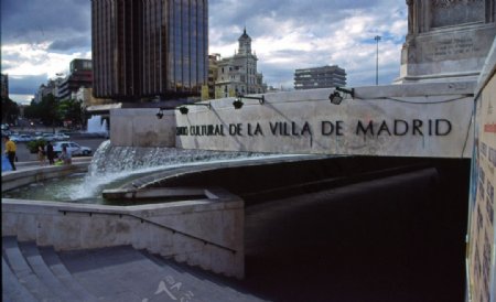 西班牙布鲁诺广场图片