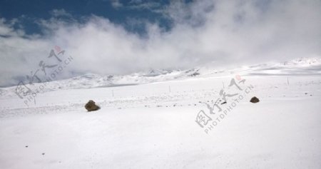 海子山雪景图片