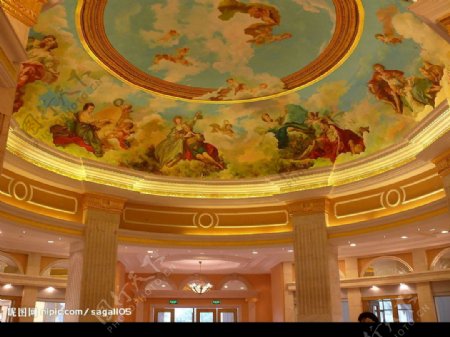著名的碧桂园凤凰酒店大堂穹顶图片