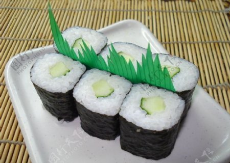 寿司饭团图片