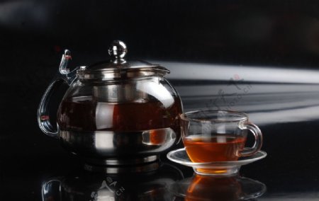 鲜榨果汁姜母茶图片