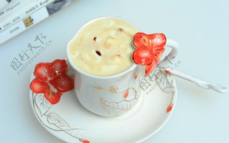 花式咖啡与珐琅瓷图片