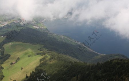 瑞士山景图片