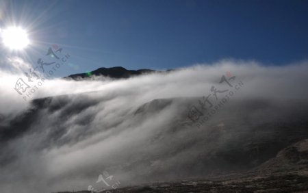 海子山云海图片