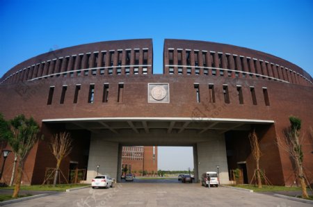 天津大学