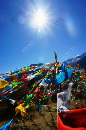 西藏经幡摄影