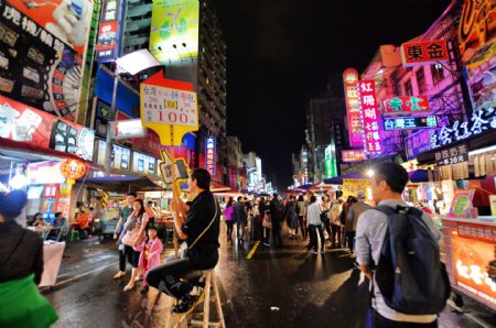 台湾高雄六合观光夜市