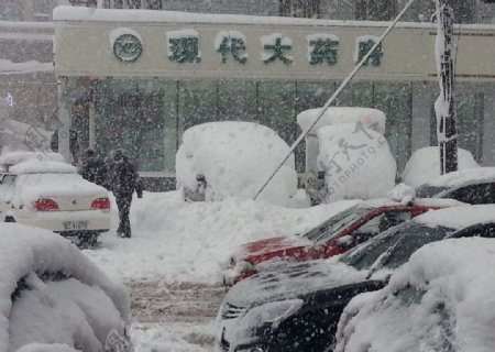 暴雪后的牡丹江