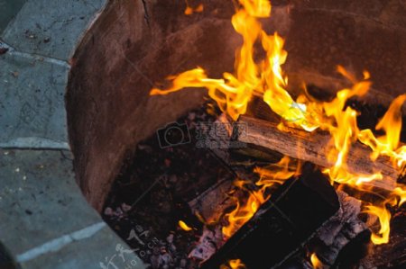 砖块柴火火壁炉火焰