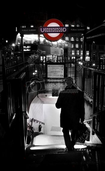 楼梯商人人晚上散步旅行地铁步行地铁伦敦公共交通