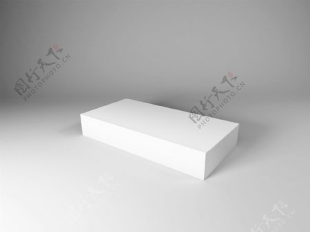 白色长方型包装盒