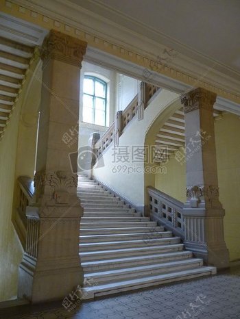 建筑里的楼梯