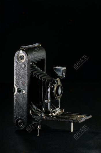 老式收缩式镜头照相机图片