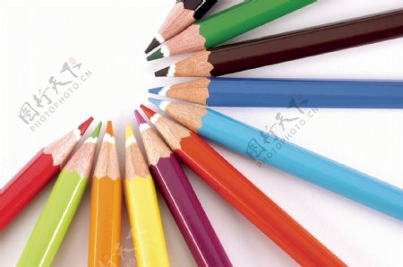 彩色铅笔素材图片