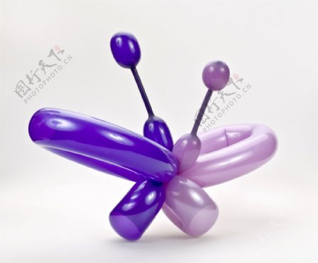 紫色气球蝴蝶