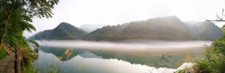 雾锁东江