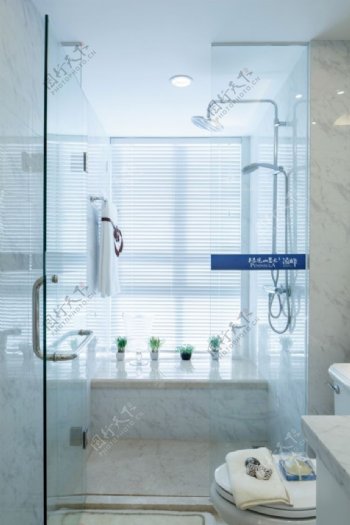 现代风格浴室淋浴效果图设计