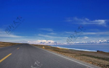 新疆赛里木湖秀丽风景