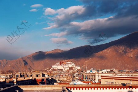 蓝天白云西藏背景图背景旅
