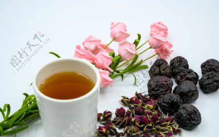 茶与黑枣