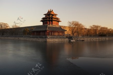 北京紫禁城角楼阳光建筑