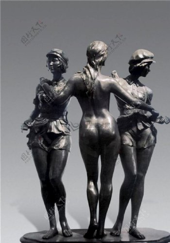三少女雕塑