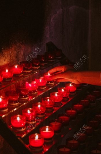 蜡烛红色祝福祈祷背景素材